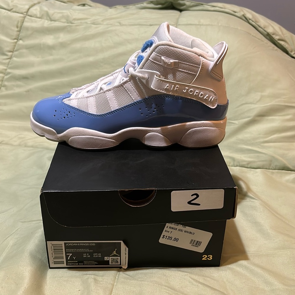 Jordan 6 Rings (GS)• size 7 Y